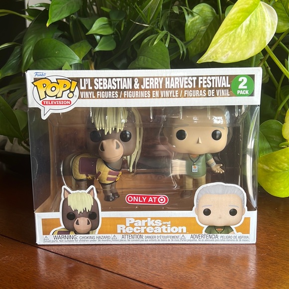 Parks and Recreation FUNKO POP - Picture 1 of 7